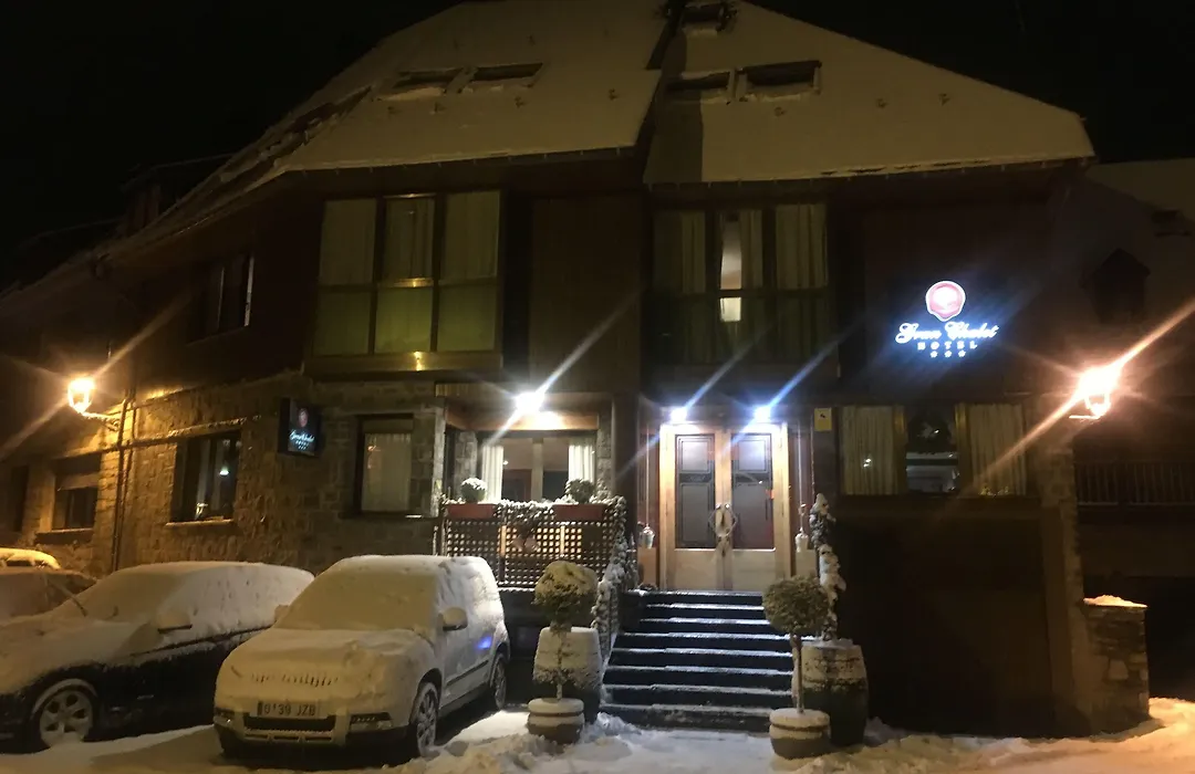 Gran Chalet Hotel & Petit Spa Wellness-1