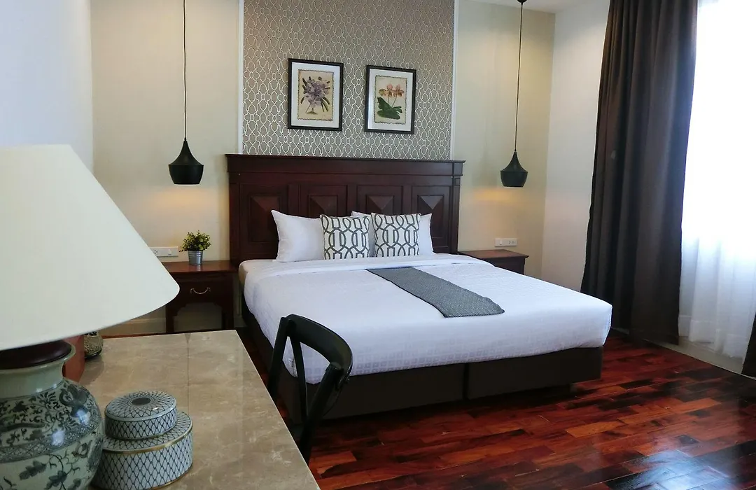 Bloom Boutique Hotel & Cafe-1