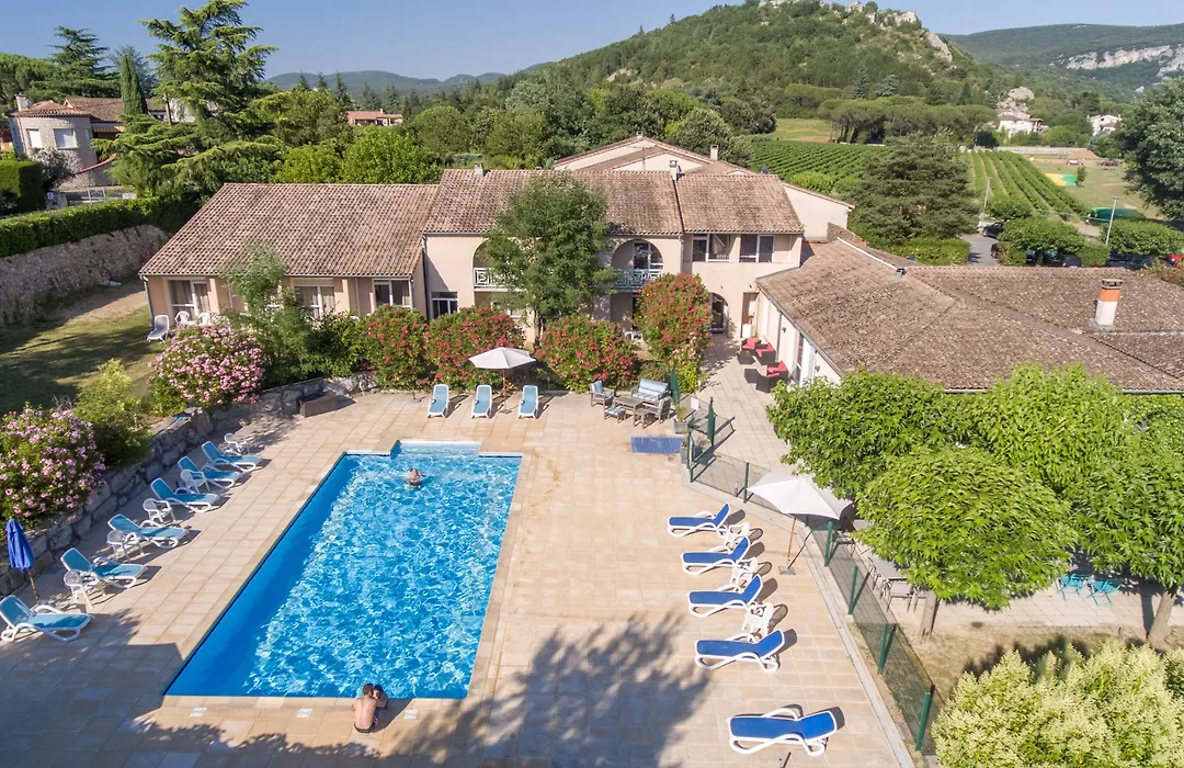 Le Clos Des Bruyeres-1