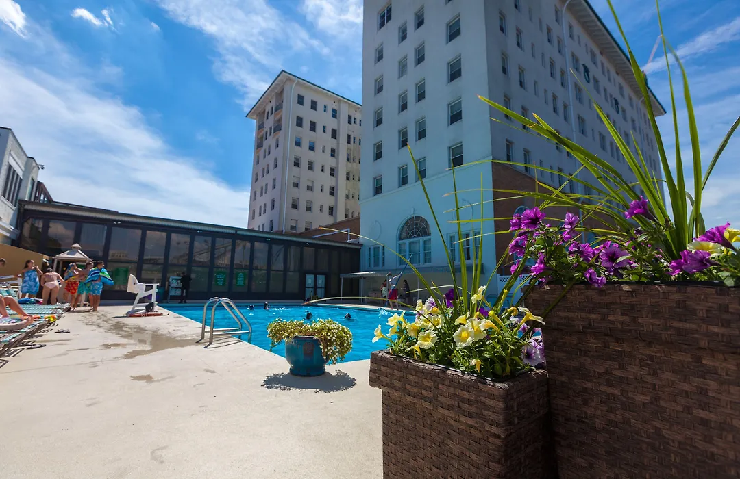 The Flanders Hotel-1