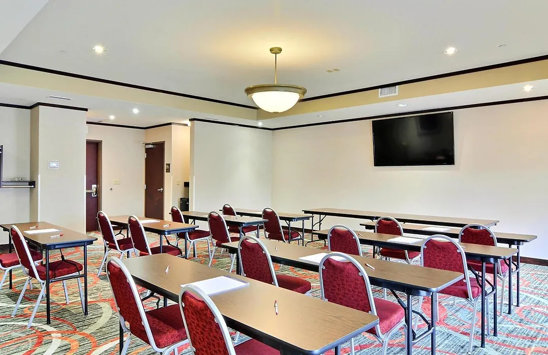 Comfort Suites Uniontown-1