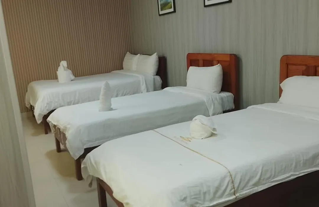 Hotel Cristina-1