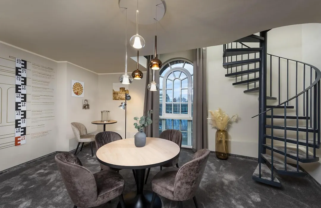 Wasserturm Hotel Cologne, Curio Collection By Hilton-1