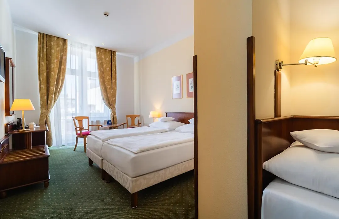 Ea Hotel Rokoko-1