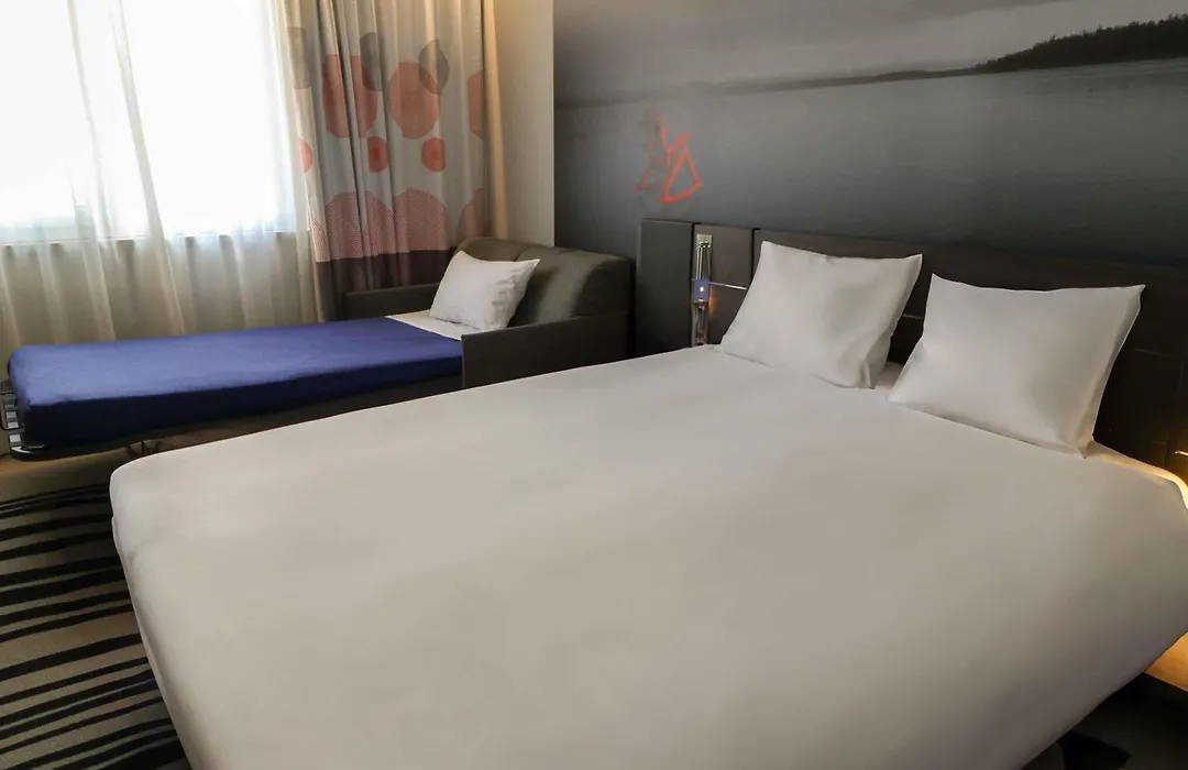Novotel Limoges Le Lac-1