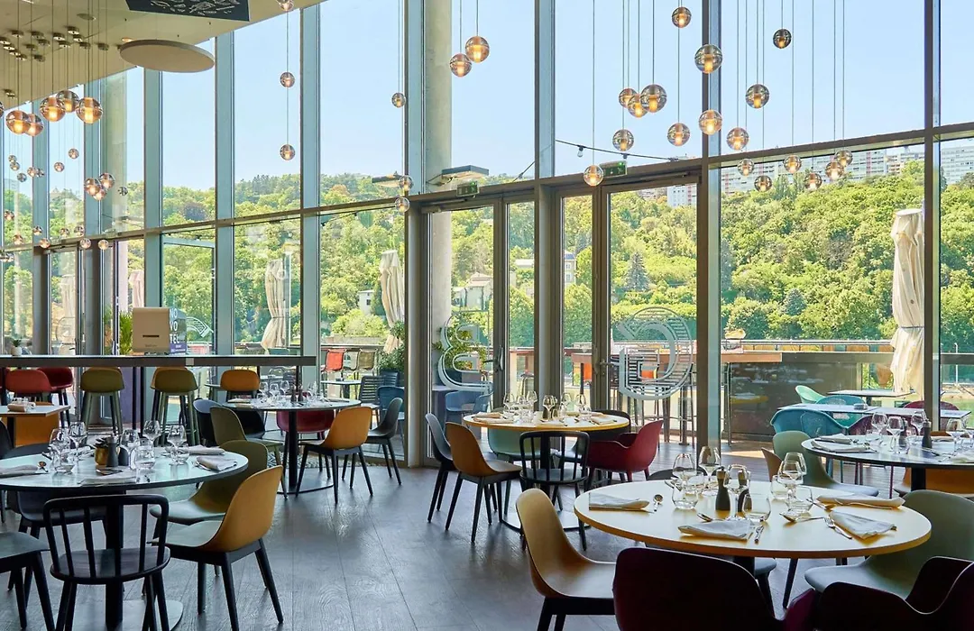 Novotel Lyon Confluence-1