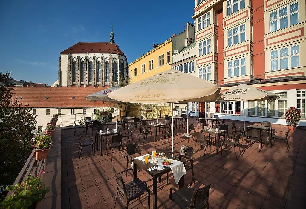 Ea Hotel Julis-1