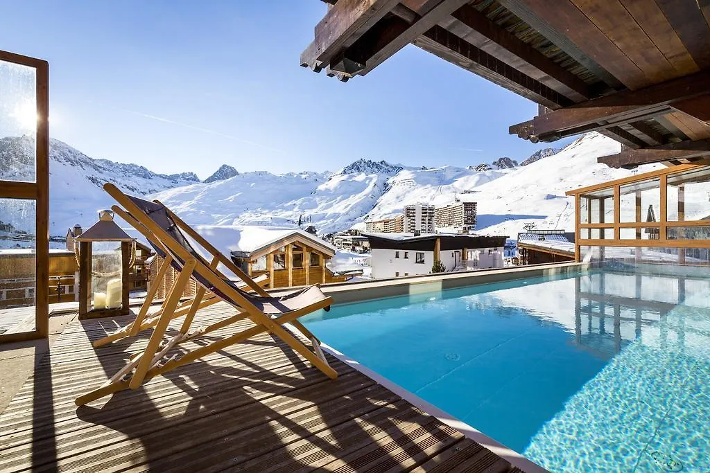 Hotel Les Campanules By Les Etincelles-1