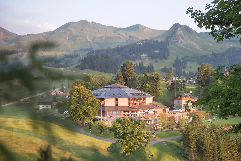 Seminar- und Wellnesshotel Stoos-1