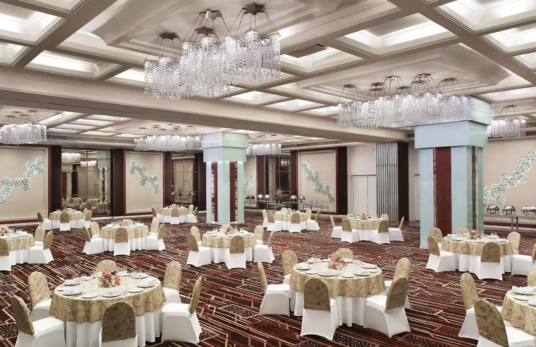 Le Meridien Bangalore-1