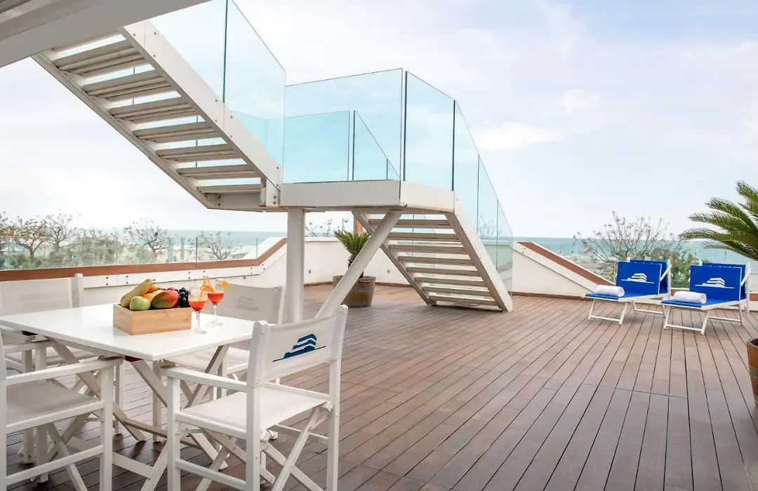 T-Suite Hotel-1