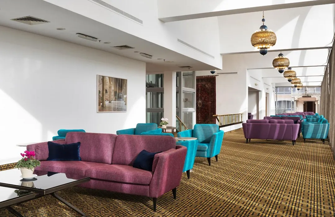 Seven Arches Hotel-1