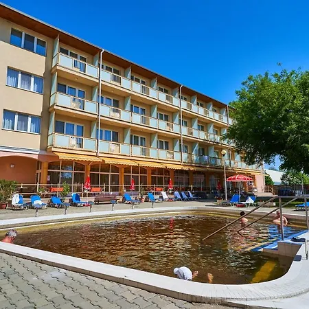 Hungarospa Thermal Hotel-2
