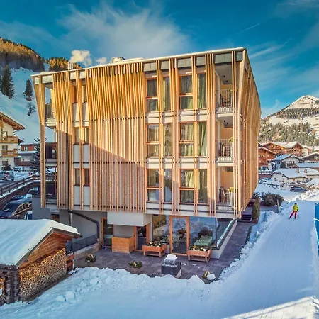 Mountain Design Hotel Eden Selva-3