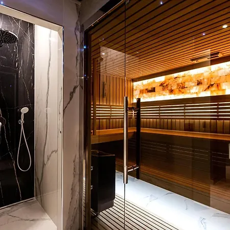 Hotel Grand City Wroclaw-3
