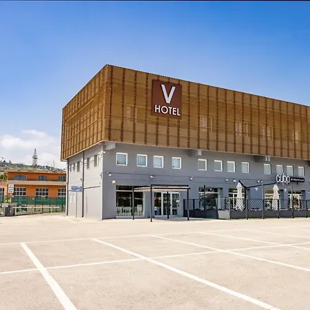 V Hotel-3