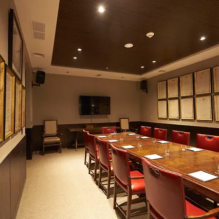 The Singular Santiago-3