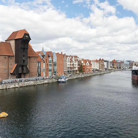 Radisson Red Gdansk, Wyspa Spichrzow-2