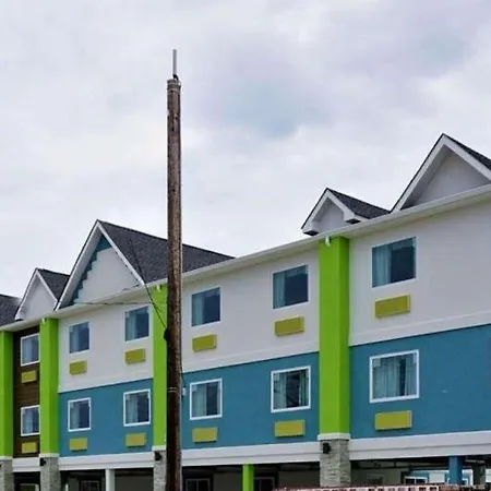 The Waves Hotel, An Ascend Collection Hotel-3