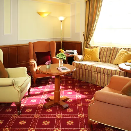 Starhotels Business Palace-3