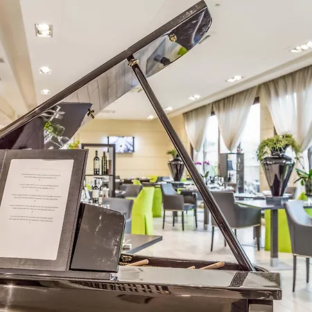 Radisson Blu Ghr Rome-3