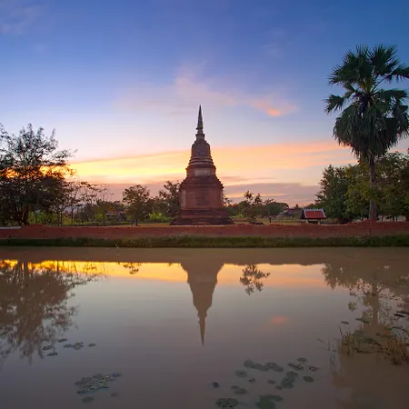 Sriwilai Sukhothai-2