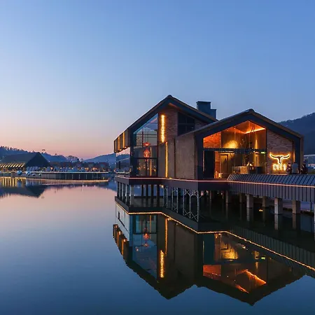 Emily Resort-2