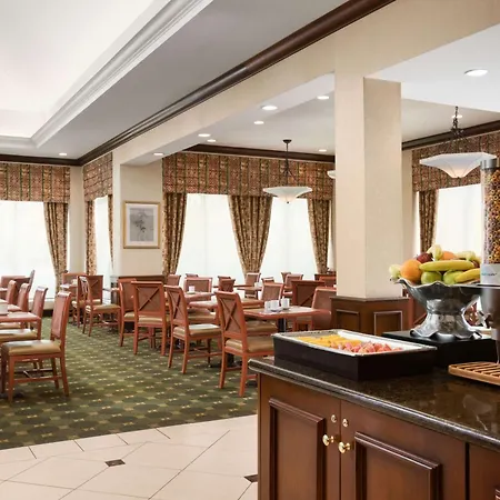 Hilton Garden Inn Toronto/Vaughan-3