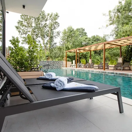 Trio Resort-3