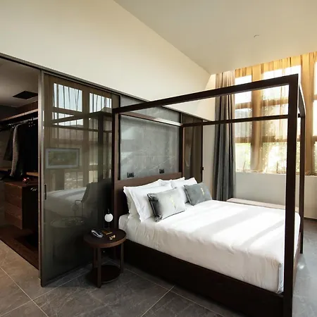 Gold Tower Lifestyle Hotel-2