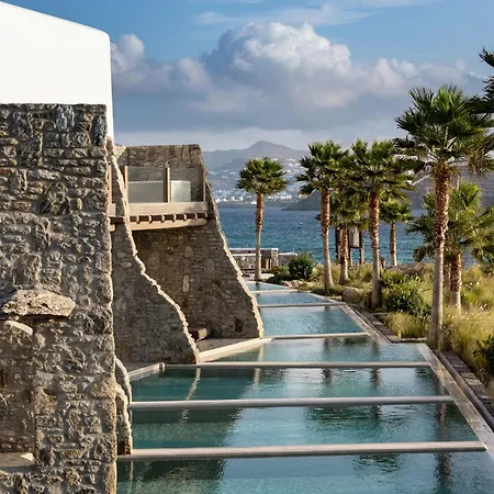 Aeonic Suites And Spa-3