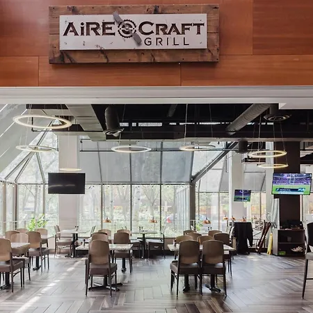 Crowne Plaza Suites Msp Airport - Mall Of America By Ihg-2