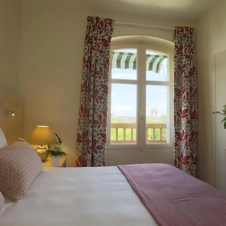Logis Les Loges Du Parc-2