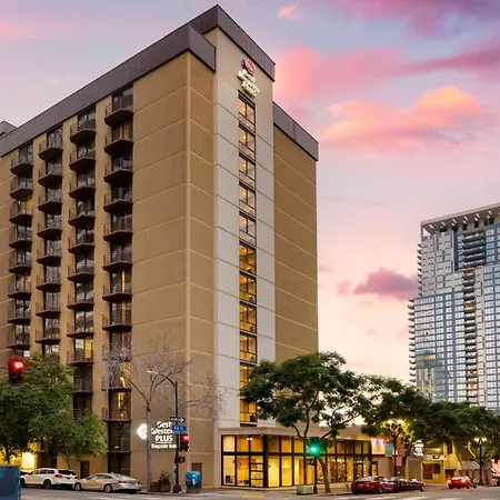 Best Western Plus Bayside Inn-3