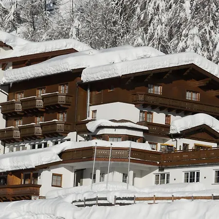 Alpin Panoramahotel Lärchenhof-2