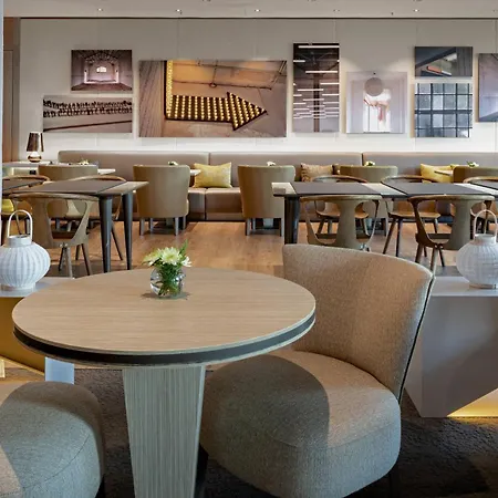 Ac Hotel Diagonal L'Illa By Marriott-2