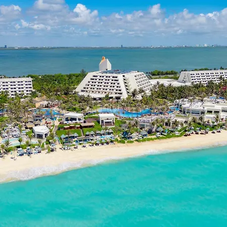 The Grand Oasis Cancun-3