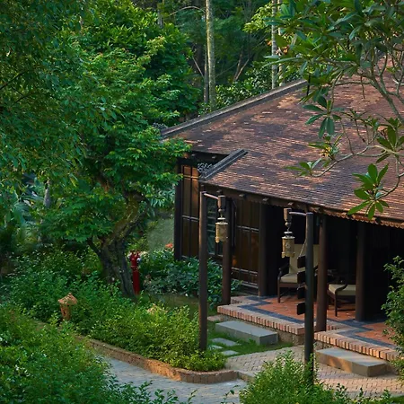 Ancient Hue Garden Houses-2