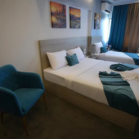 Mar Charbel Hotel Cairo-2