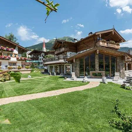 Oberlechtaler Hof Boutique Hotel-3