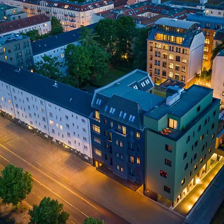 Sly Berlin-3