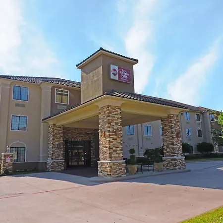 Best Western Plus Crown Colony Inn & Suites-3