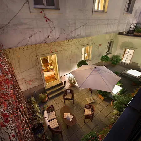 Marrol'S Boutique Hotel-3