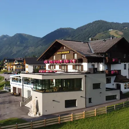 Hotel-Cafe Perner-3