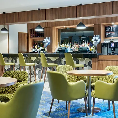 Leonardo Hotel Cheltenham-3