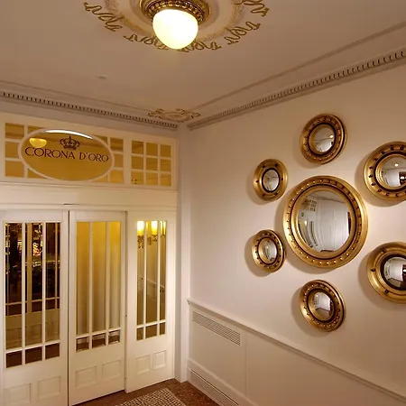Hotel Corona D'Oro 1890-3