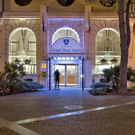 Grand Hotel Astoria-3
