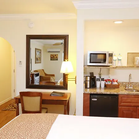 La Fiesta Ocean Inn & Suites-2