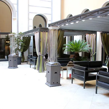 Th Roma - Carpegna Palace-3
