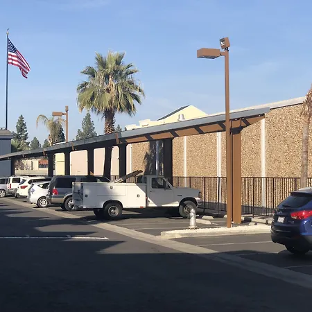 Country Inn & Suites By Radisson, Bakersfield, Ca-2